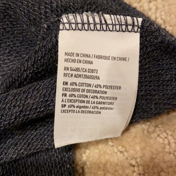 American Eagle Bell Sleeve Embroidered Crewneck XS - Picture 15 of 16